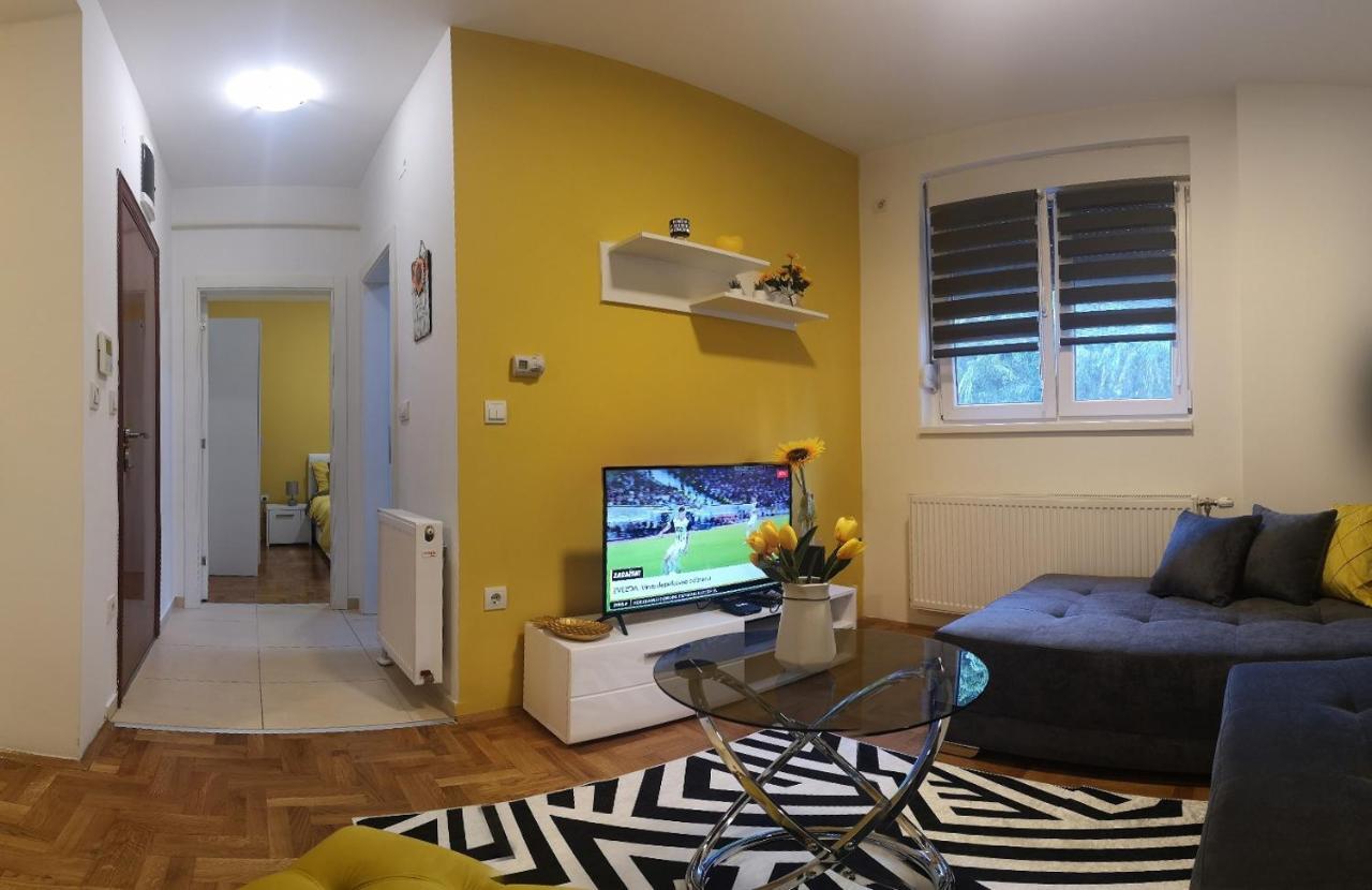 Apartman Sunflower Szávaszentdemeter Kültér fotó