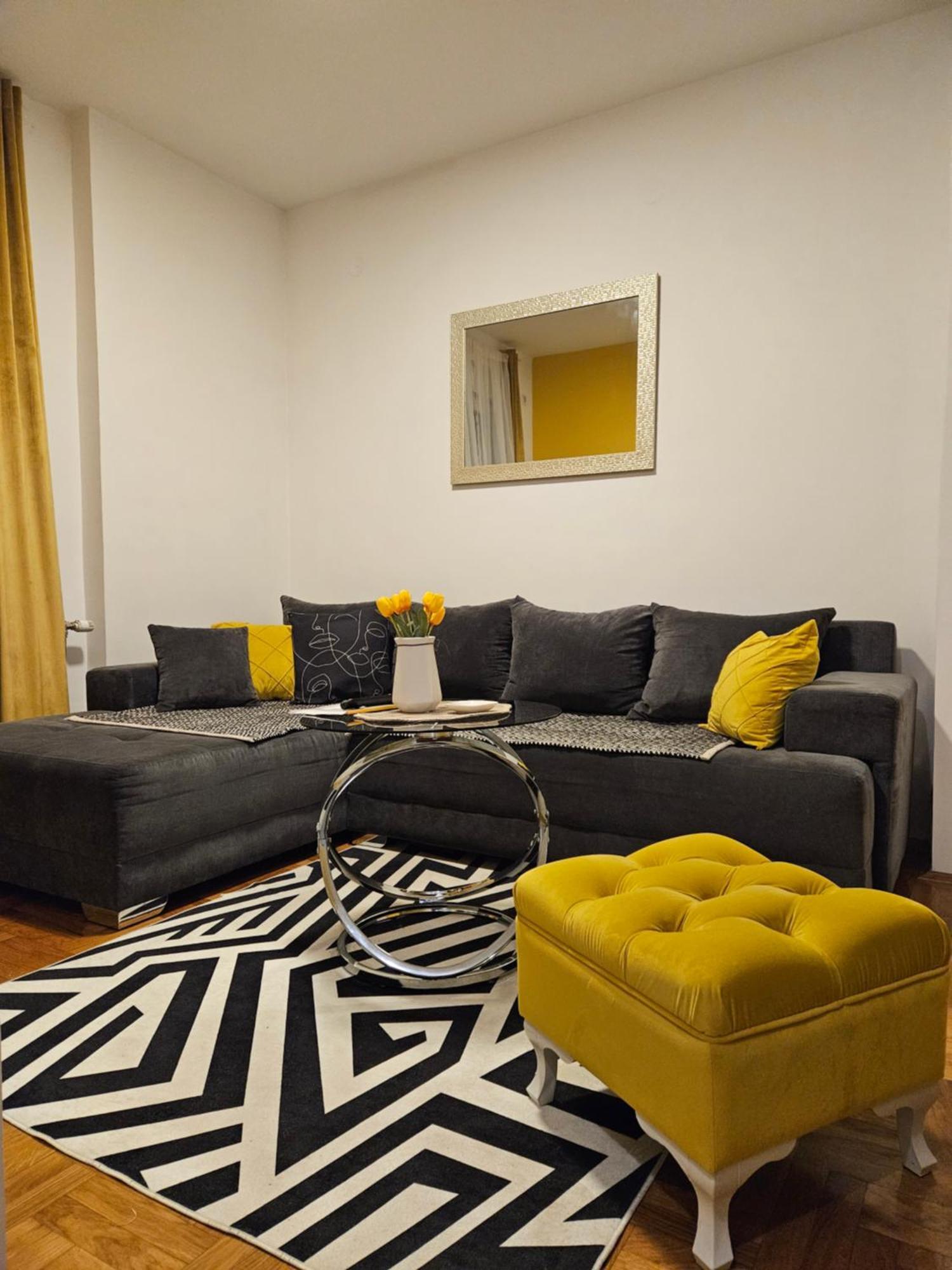 Apartman Sunflower Szávaszentdemeter Kültér fotó